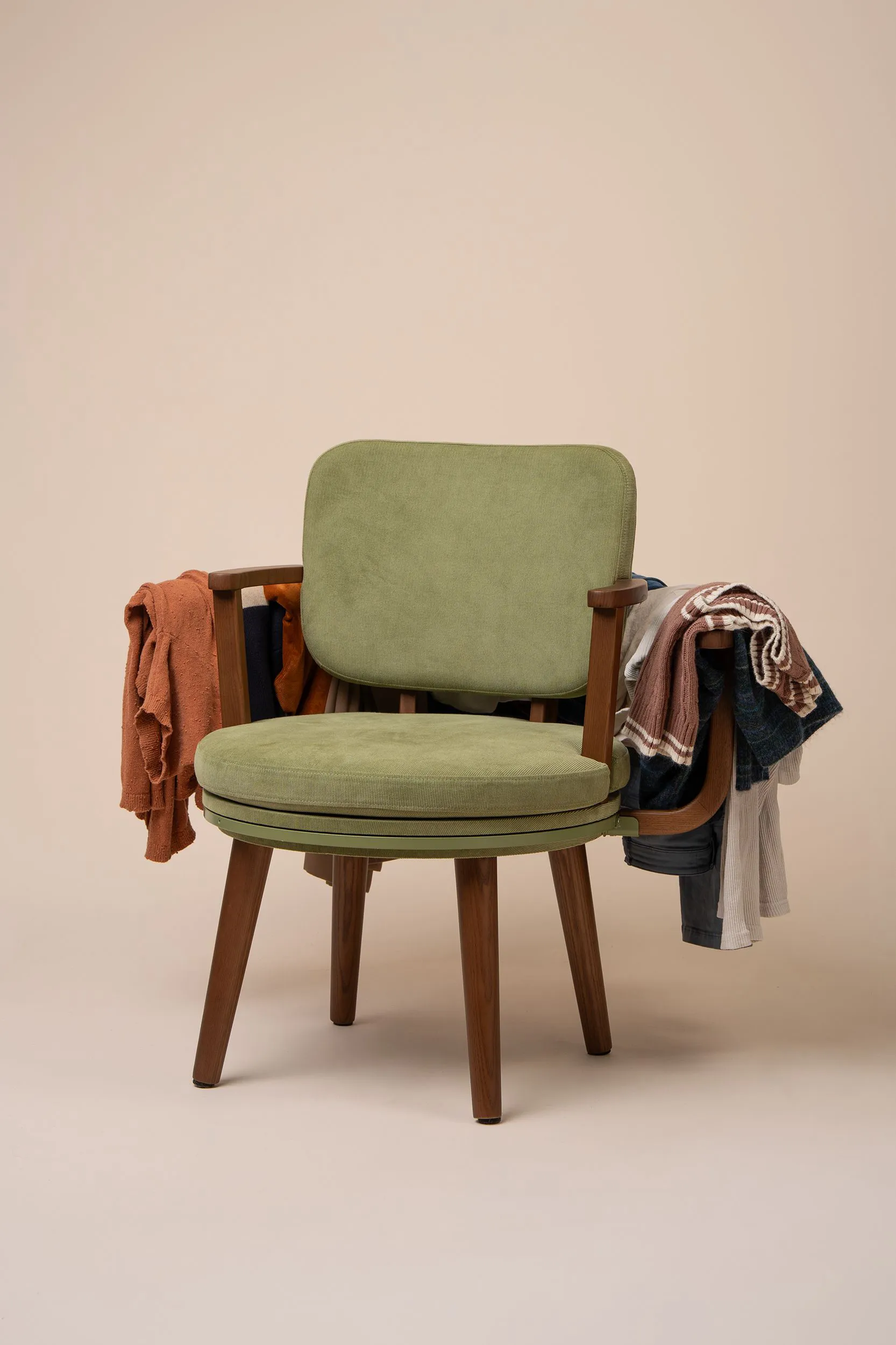 Simone Giertz's Laundry Chair — a chair designed to hold a heap of worn-but-not-dirty clothes.